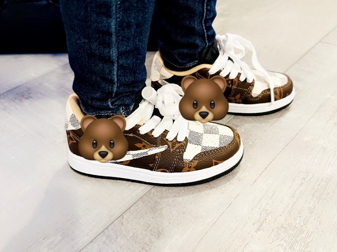 Toddlers sneakers "Brown Bears"